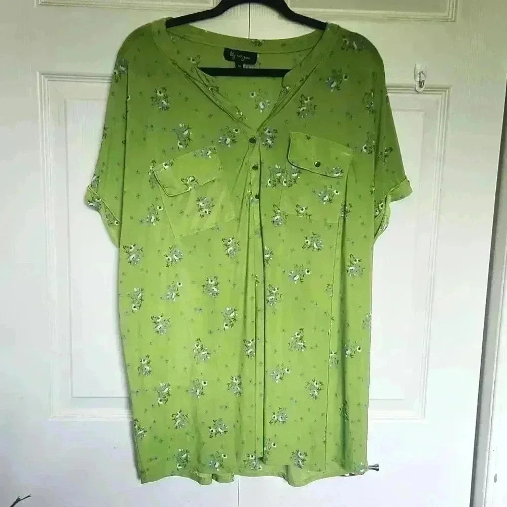 Lily Morgan Floral Blouse 2X | Green Stretchy Button Front Top Plus Size - Picture 3 of 9